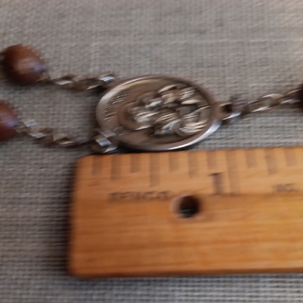Wood Bead Rosary Neclace Vintage Italy - Picture 7 of 8